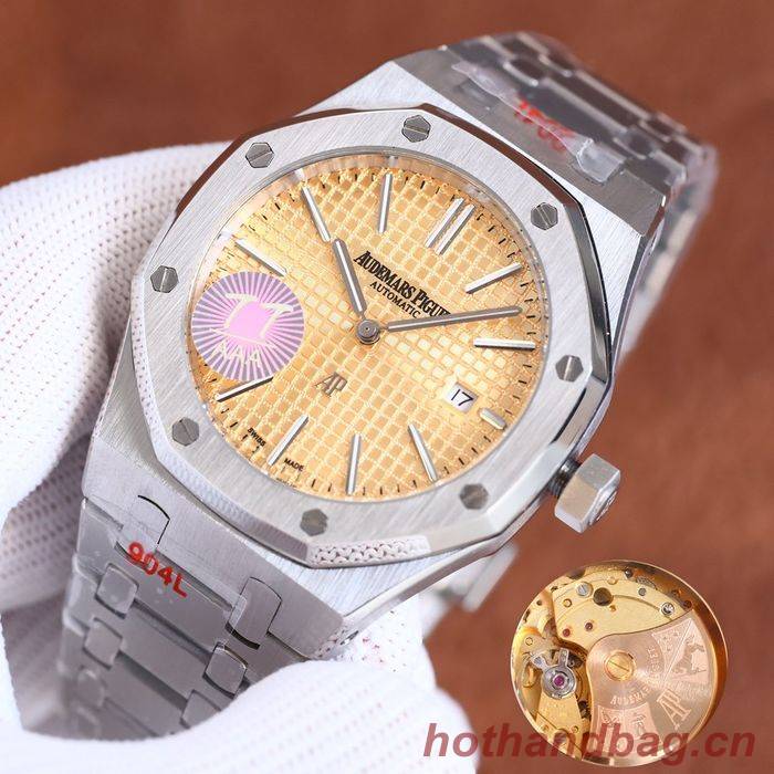 Audemars Piguet Watch APW00025